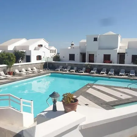 Sun-apartment Mar - Direkt Am Meer/pool - Wylan Apartment *